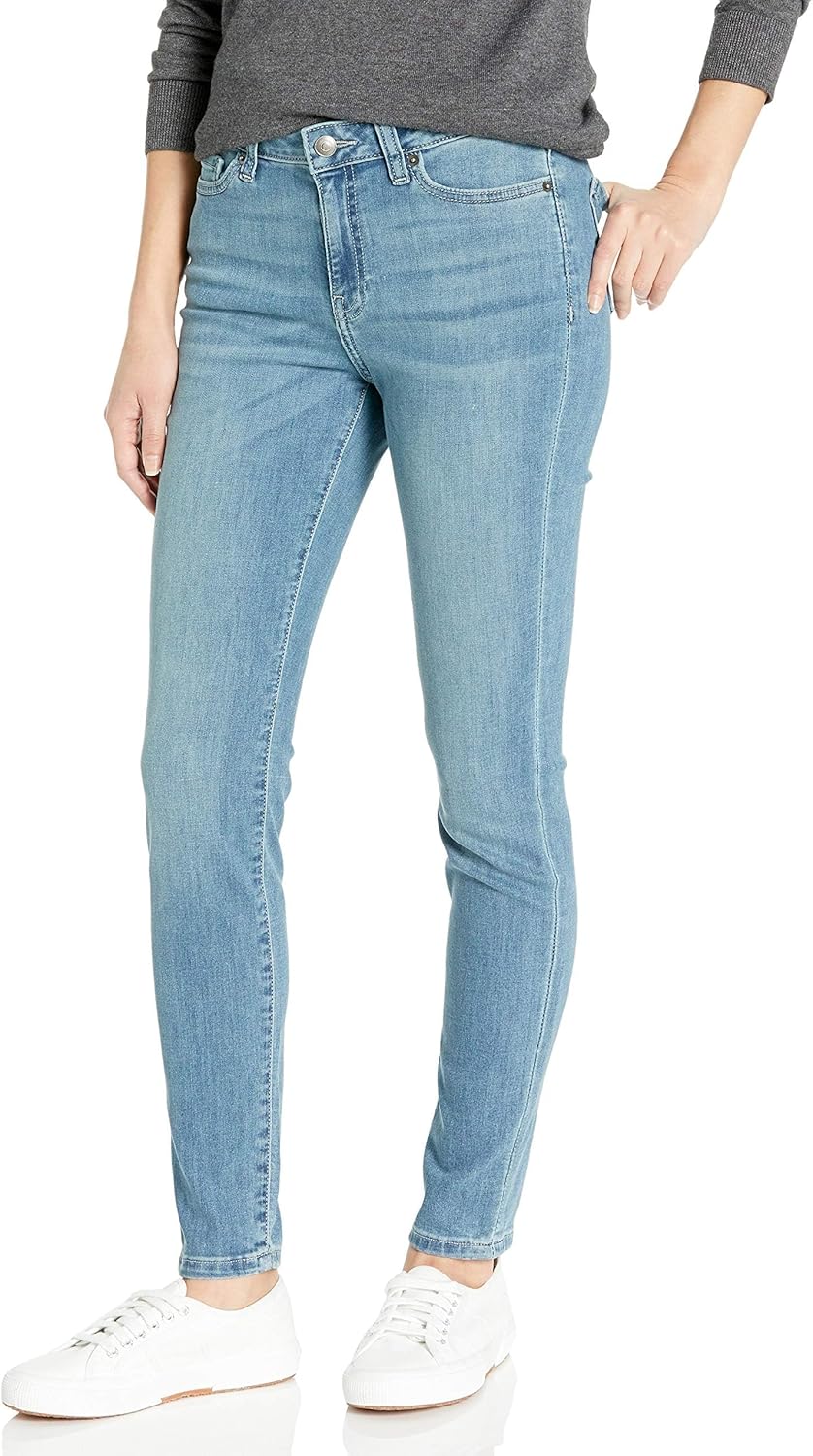 Amazon Essentials Women's Mid-Rise Stretchy Skinny Jeans