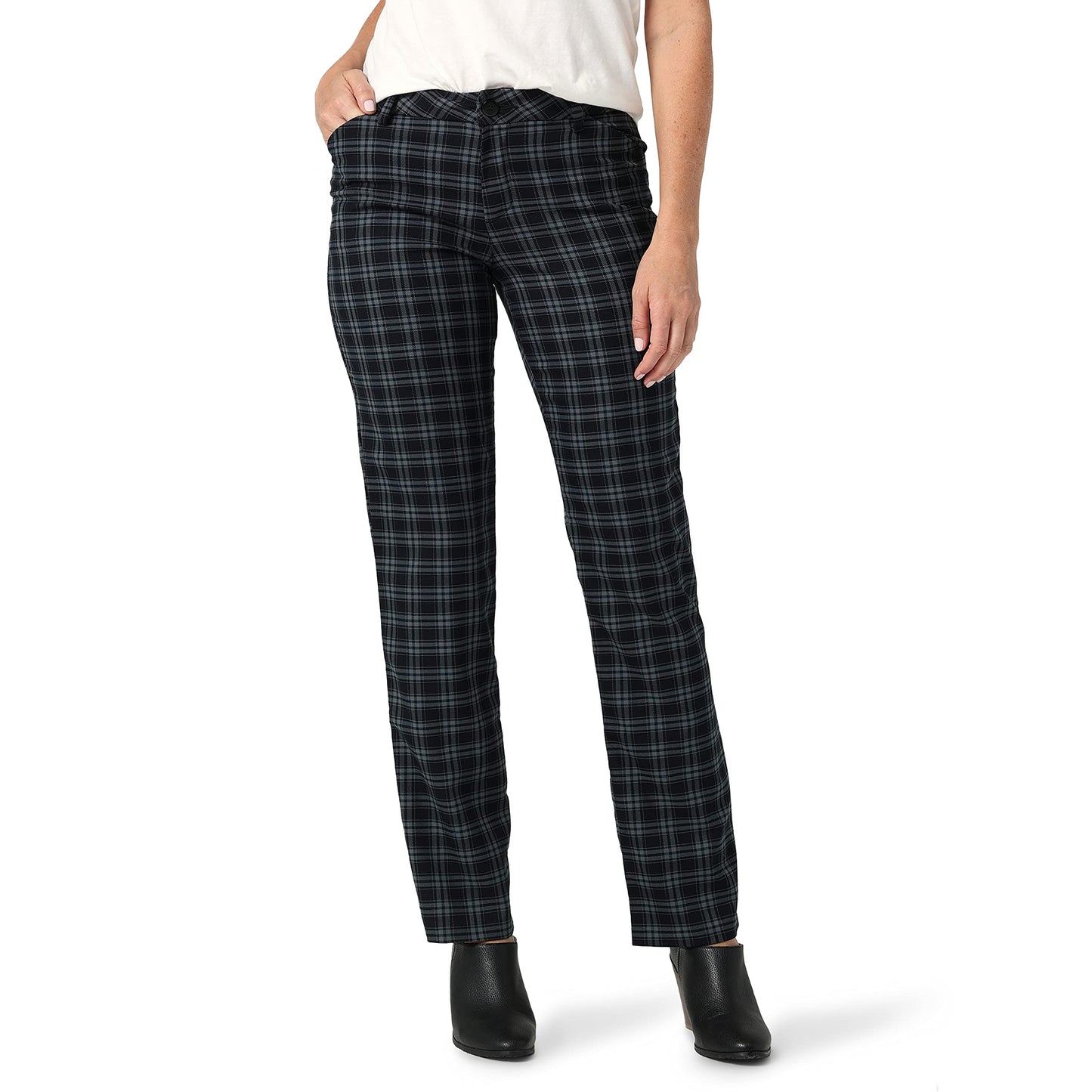 Lee Women's Wrinkle Free Relaxed Fit Straight Leg Pant