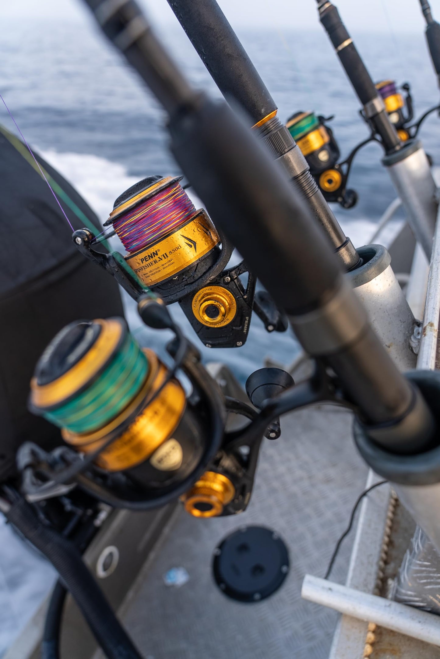 PENN Spinfisher VII 7500 Saltwater Spinning Reel, Right/Left Handle Position, IPX5 Seal, HT-100 Front Drag, Superline Spool, Precise CNC Gear Technology
