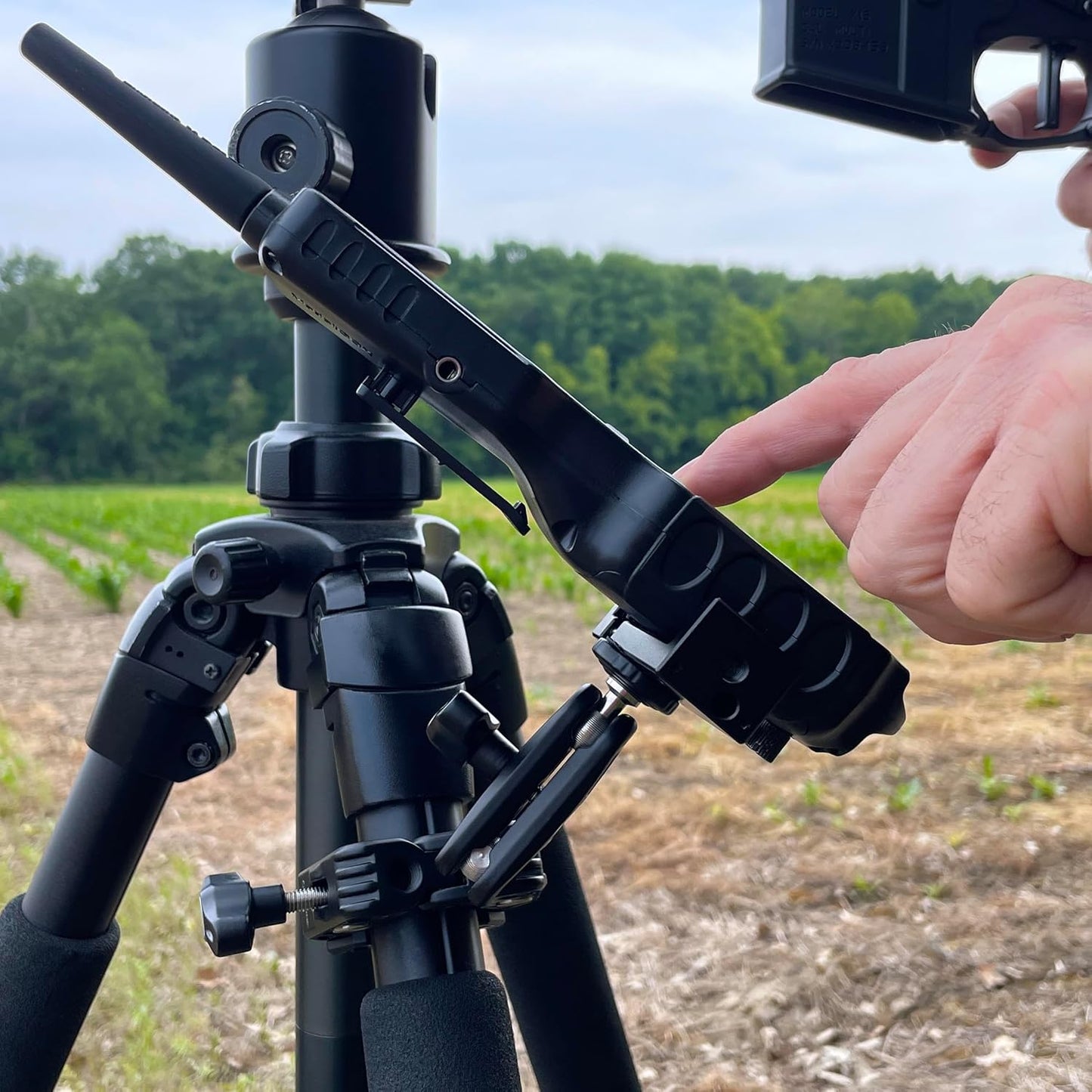 Icotec Remote/Phone Holder - Securly fastens Your Smartphone, Sports Camera, a Predator Call Remote Control to a Tripod or Pole.