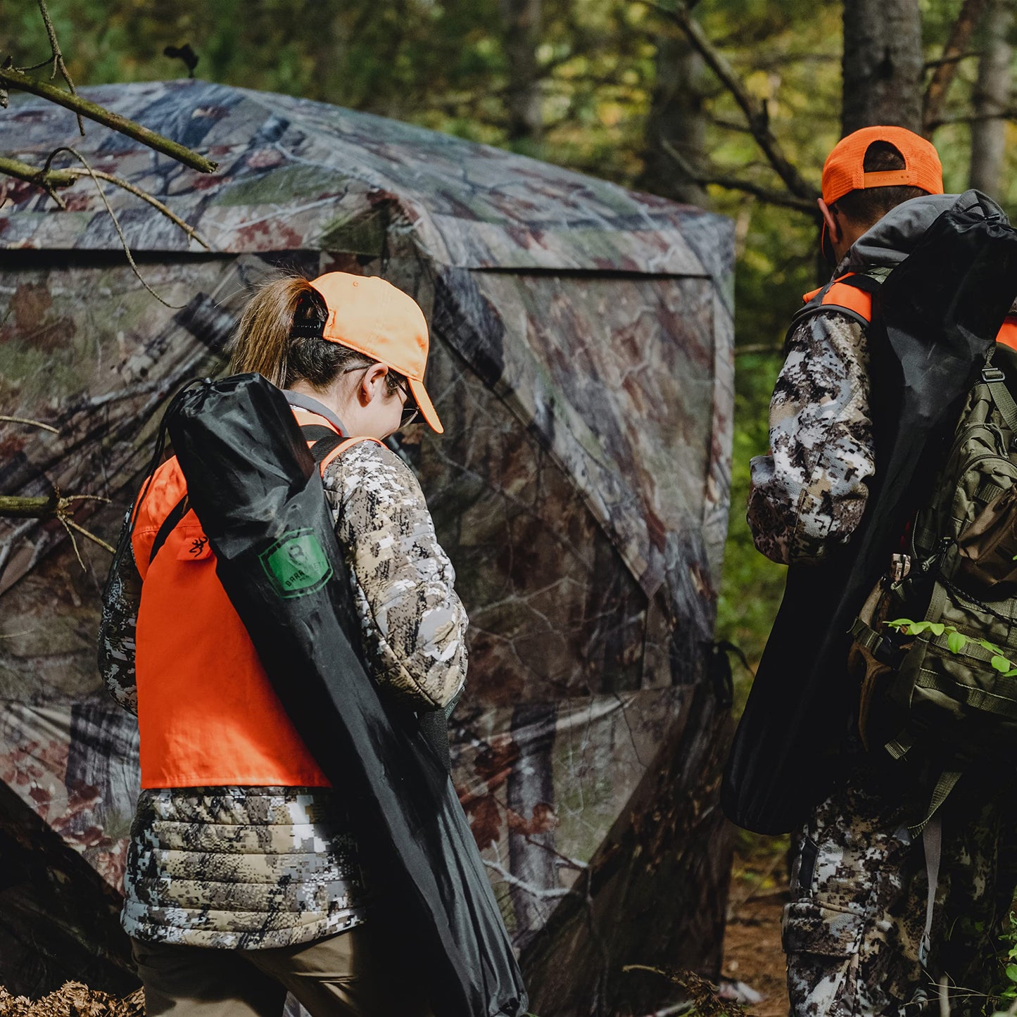 Barronett Blinds Radar Portable Hunting Blind, Pop-Up Hub Blind, Zipperless Windows, Lightweight, 2-Person, 67" x 71" x 71"