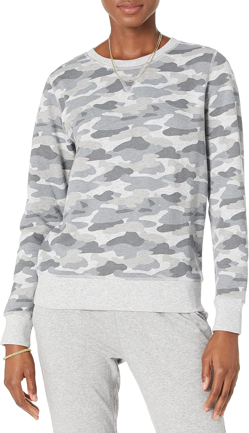 Amazon Essentials Women's Fleece Crewneck Long Sleeve Pullover Sweatshirt (Available in Plus Size)