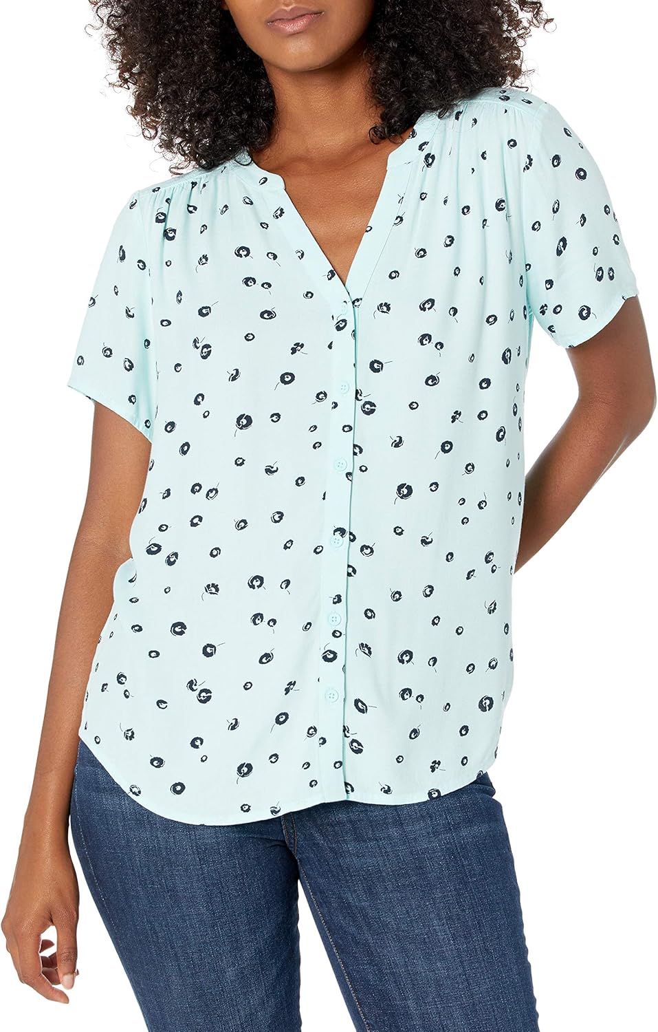 Amazon Essentials Women's Relaxed-Fit V Neck Short-Sleeve Woven Blouse, Business Casual