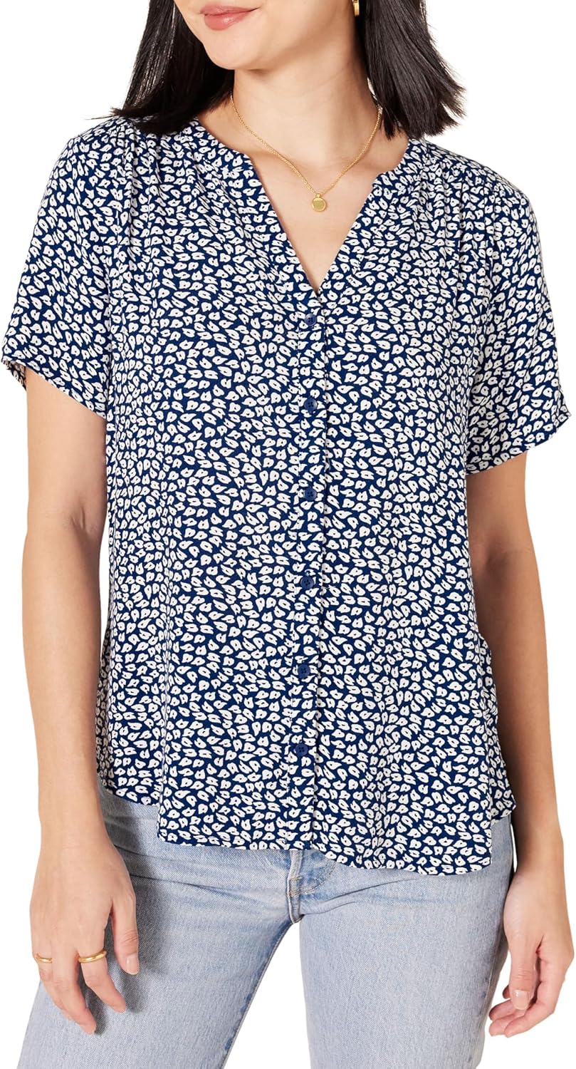 Amazon Essentials Women's Relaxed-Fit V Neck Short-Sleeve Woven Blouse, Business Casual