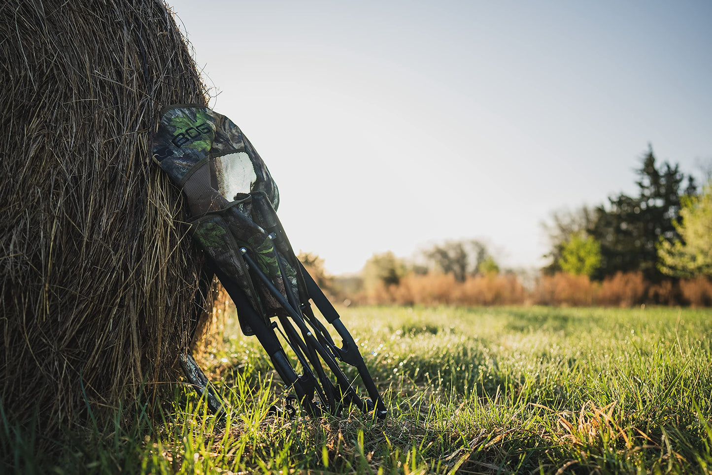BOG Low Profile Turkey Ground Blind Chair with Rugged Construction, Aluminum Frame, Extended Seat Area, Quiet Setup, Breathable Textilene Fabric, and Carry Bag for Hunting, Shooting, and Outdoors