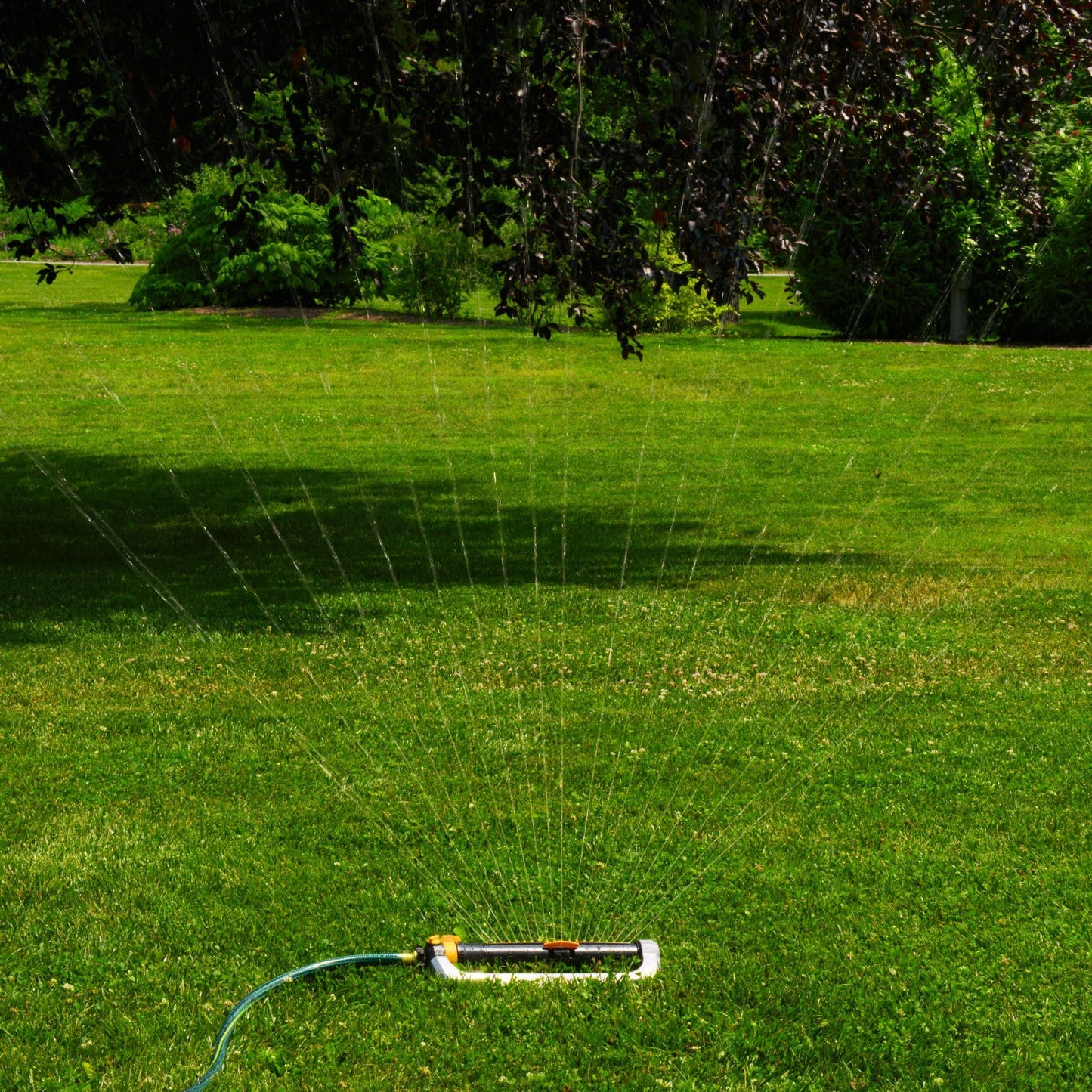 Melnor 65167AMZ XT Turbo Oscillating Sprinkler, 4,500 sq. ft., Quick Connect Bundle, 3-Way Adjustable, Black, Yellow