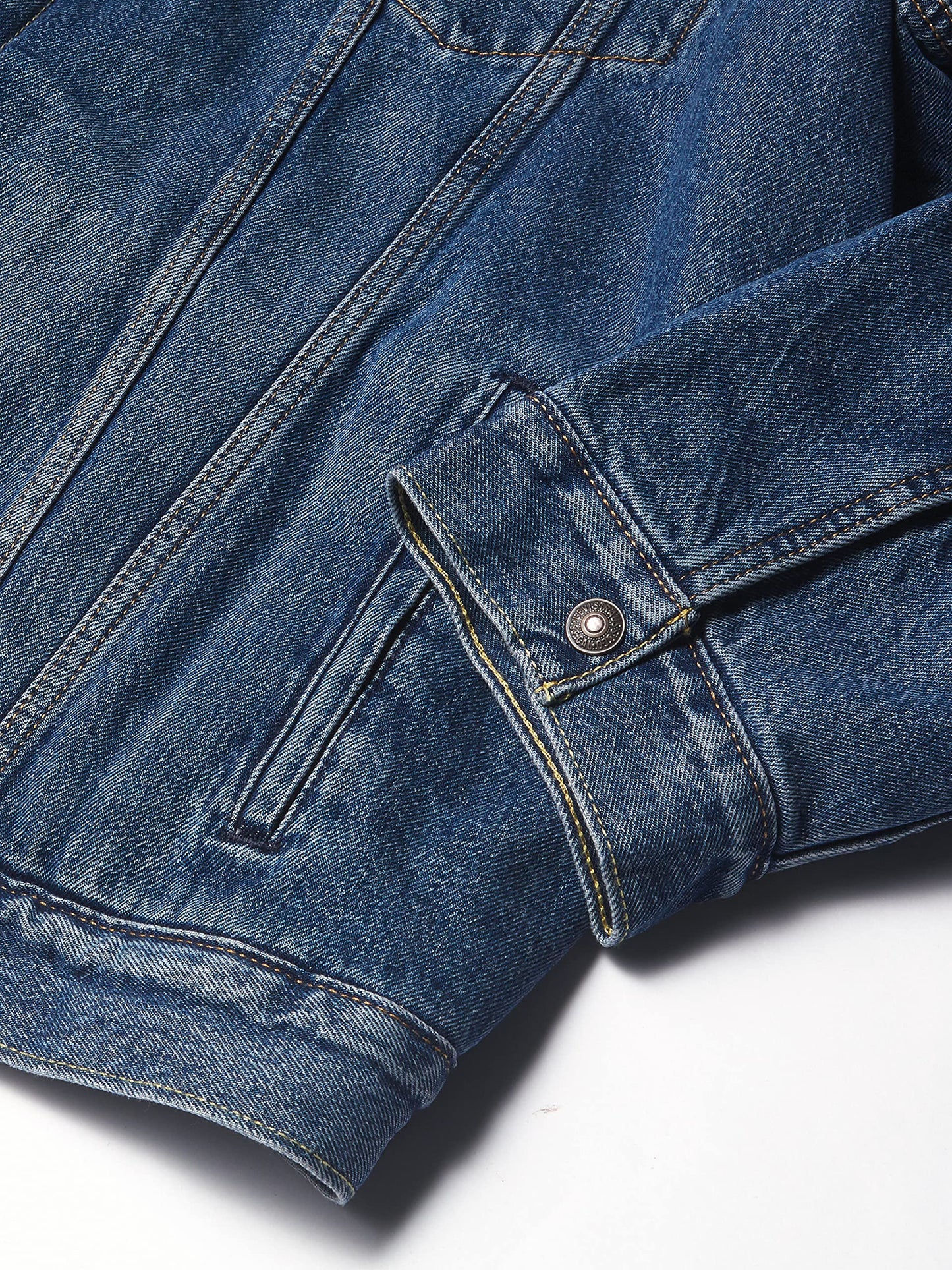 Levi's Men's Sherpa Lined Trucker Jacket (Also Available in Big & Tall)