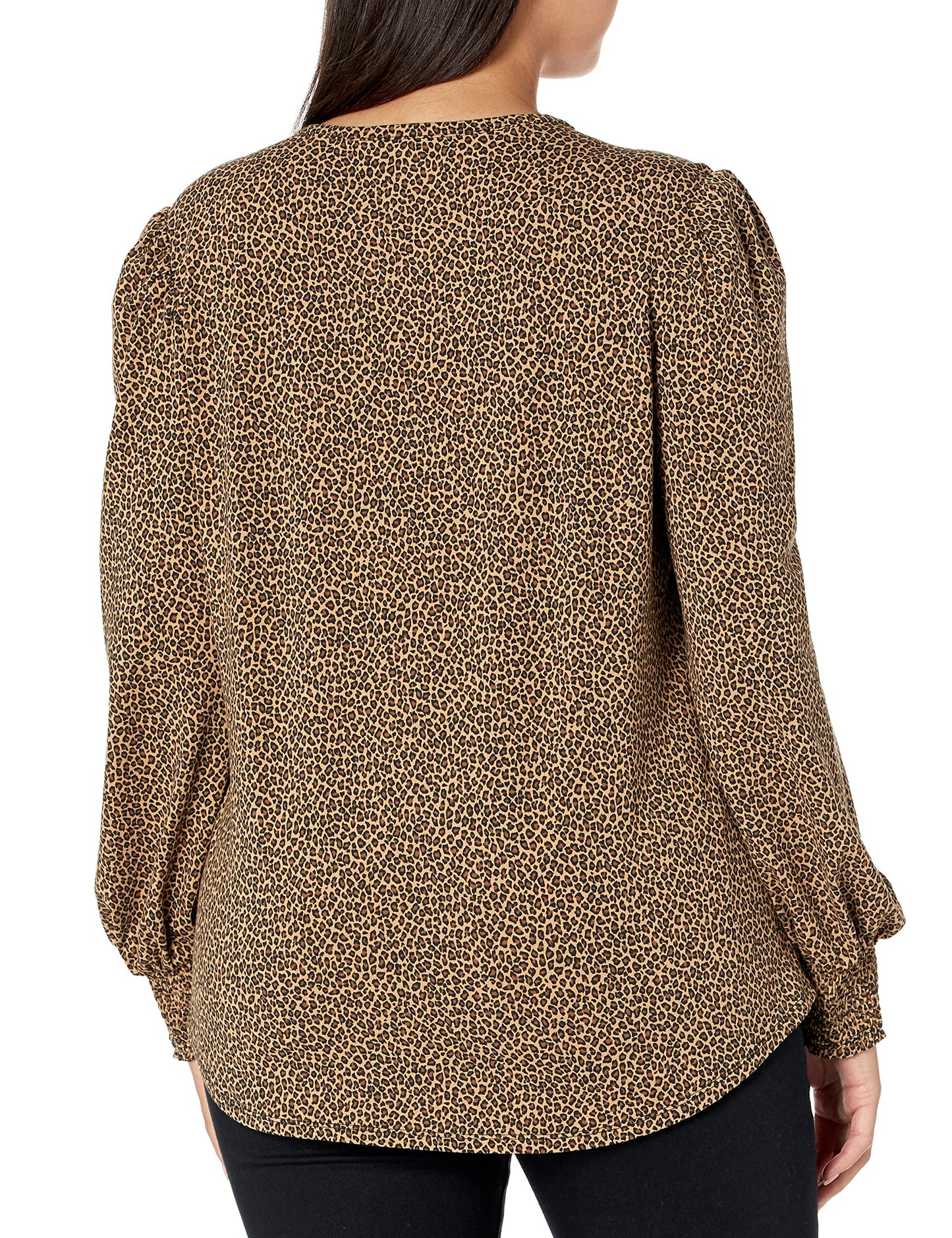 Amazon Essentials Women's Long-Sleeve Crewneck Smocked Cuff T-Shirt